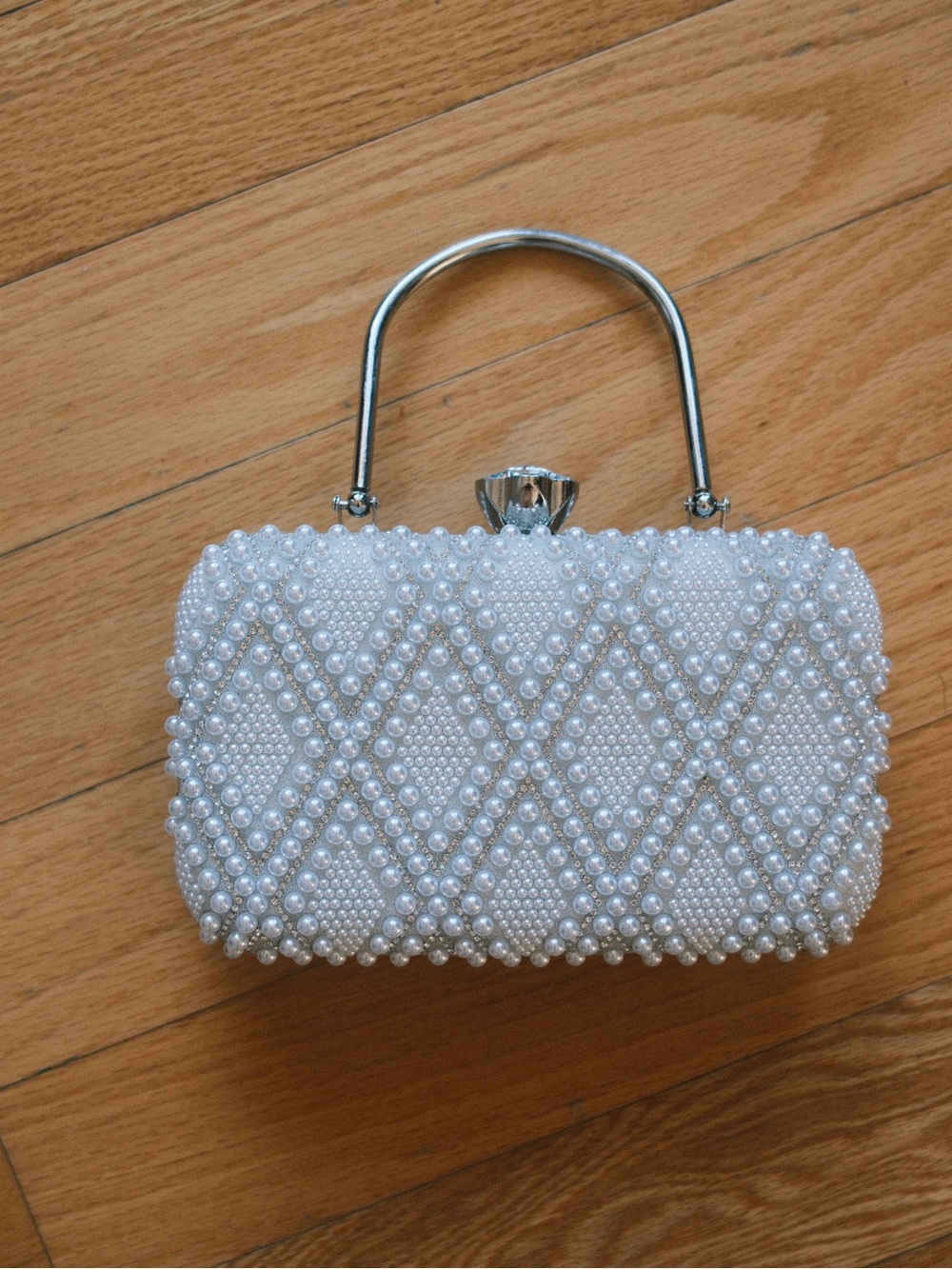 Elegant White Pearl-Embellished Evening Clutch
